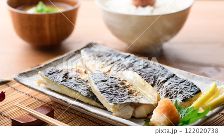 鯖の塩焼き 122020738