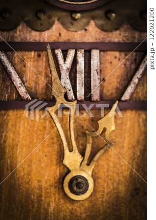 Old wooden clock 122021200
