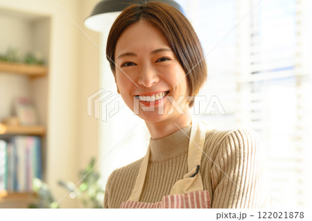 女性モデルのポートレート撮影 122021878