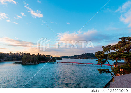 日本三景「松島」の夜明け(広角) 日本三景「松島」の夜明け(広角) 122031040