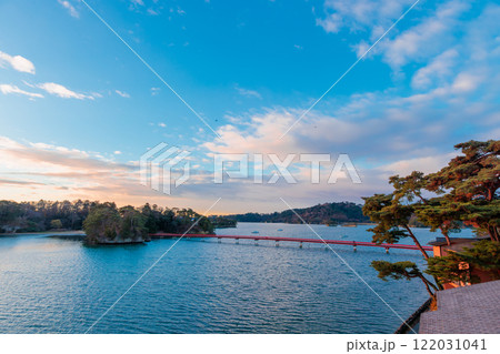 日本三景「松島」の夜明け(広角) 日本三景「松島」の夜明け(広角) 122031041