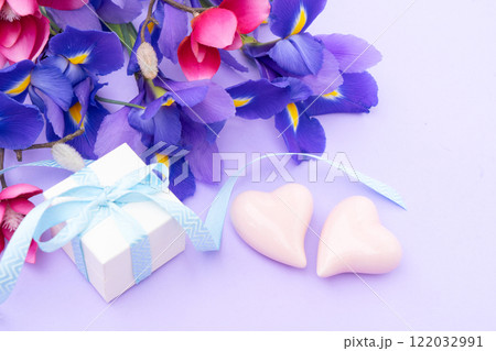 Fresh iris flowers with orchids Fresh iris flowers with orchids 122032991