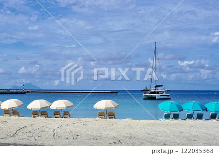 Beach umbrellas at Great Bay 122035368