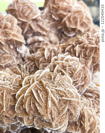 メキシコ産デザートローズの原石 メキシコ産デザートローズの原石 122040410