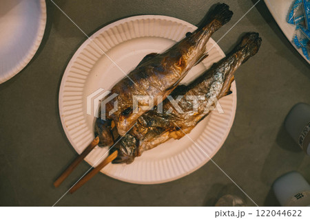 キャンプ用串刺し焼き魚 122044622