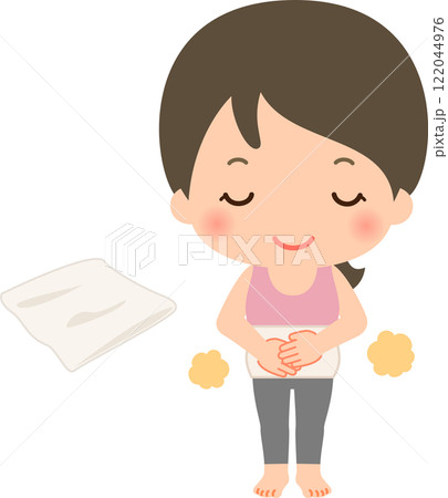 腹巻を着けてお腹を温める女性 腹巻を着けてお腹を温める女性 122044976