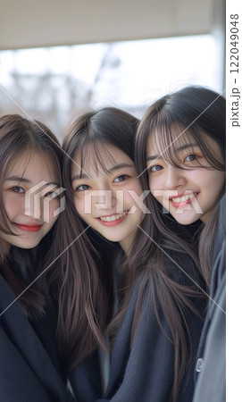 仲良し女性グループ・美女「AI生成画像」 122049048