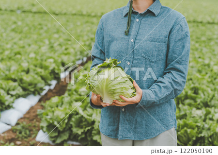 レタス農家 122050190