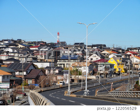 坂のある住宅街の風景（君津市） 122056529