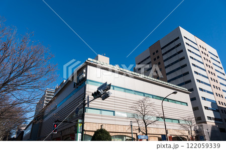 ミッテン府中　FORiS　京王線府中駅前のショッピングセンター　東京都府中市宮町 122059339