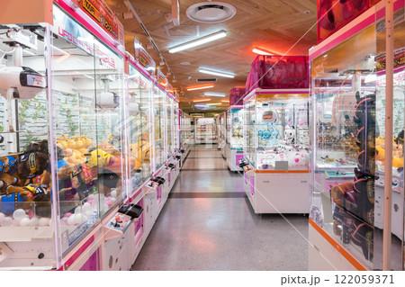 プラサカプコン（PLAZA CAPCOM）ミッテン府中店　広いゲームセンター　東京都府中市宮町 122059371