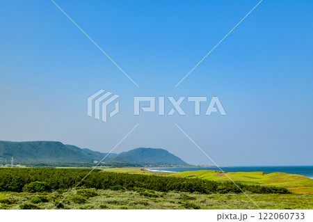 北海道 えりも百人浜展望台より太平洋を望む 北海道 えりも百人浜展望台より太平洋を望む 122060733