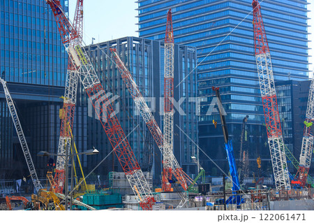 東京駅八重洲口周辺の都市開発風景 東京駅八重洲口周辺の都市開発風景 122061471