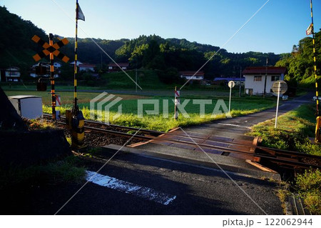 田舎の踏切 田舎の踏切 122062944