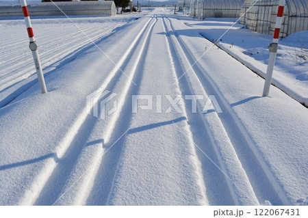 雪道のわだち 雪道のわだち 122067431
