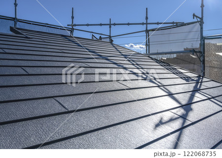 戸建て家屋の屋根修理工事　屋根・化粧スレート 122068735