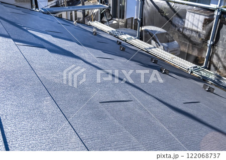 戸建て家屋の屋根修理工事　屋根・化粧スレート 122068737