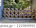 竹の柵で通行止め 122069992