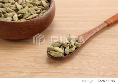 カルダモン 122071143