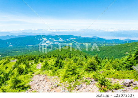 夏の四阿山・根子岳登山(中尾根コース:北アルプス方面の眺め) 夏の四阿山・根子岳登山(中尾根コース:北アルプス方面の眺め) 122072537