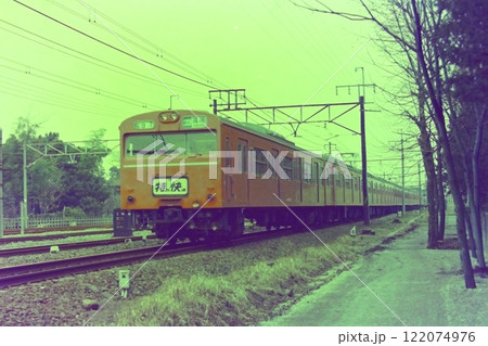 中央線・特別快速、103系高運転台車クハ103-312他、東小金井-武蔵小金井、1977年2月27日 中央線・特別快速、103系高運転台車クハ103-312他、東小金井-武蔵小金井、1977年2月27日 122074976