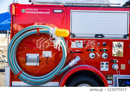 狭山市消防出初式　ポンプ車 122075017