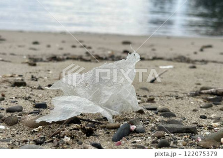 海洋ゴミ マイクロプラスチック 海洋ゴミ マイクロプラスチック 122075379