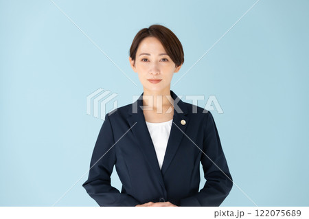 女性　弁護士 122075689