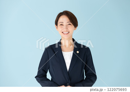 女性　弁護士 122075693