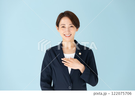 女性　弁護士　お任せ 122075706