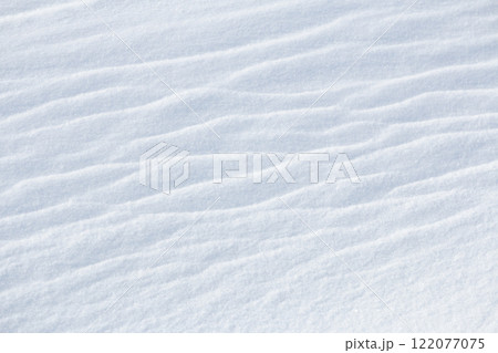 雪の模様の白い背景 122077075