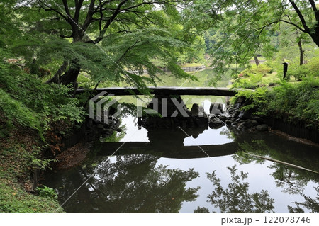 六義園・渡月橋@東京都文京区 六義園・渡月橋@東京都文京区 122078746