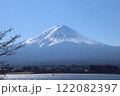 湖畔の富士山 122082397