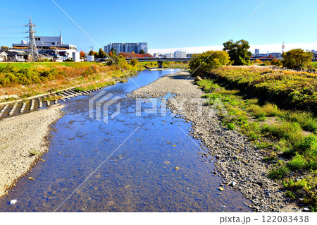 暁橋／浅川より下流(浅川大橋)方向を望む(東京都八王子市)【2024.11】 122083438