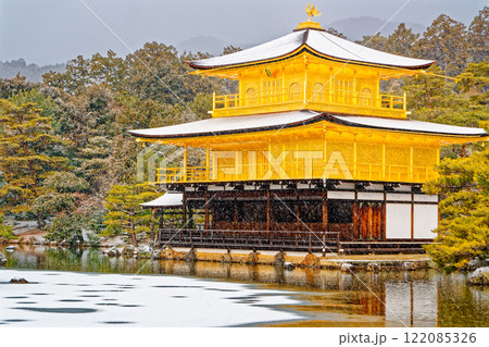 雪の金閣寺⑦ 122085326