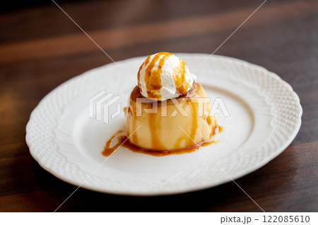 【引き絵】星乃珈琲の「昭和のプリン」 122085610