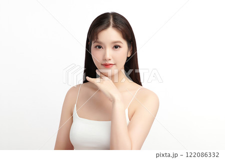 Beautiful young asian woman with clean fresh skin on white background, Face care, Facial treatment, Cosmetology, beauty and spa, Asian women portrait. 122086332