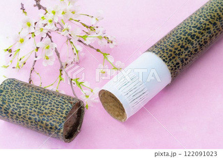 【卒業イメージ】卒業証書筒・賞状筒・水彩画イメージ【物素材】 【卒業イメージ】卒業証書筒・賞状筒・水彩画イメージ【物素材】 122091023