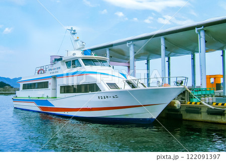 津久見市と保戸島の連絡船 122091397