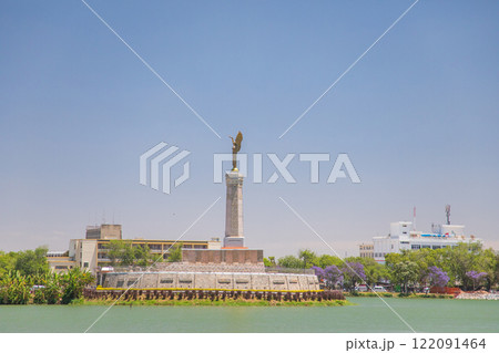 Antananarivo capital of Madagascar. Lots people on street on sunny hot day. 122091464