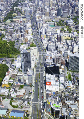 あべのハルカス展望台から見ることができる大阪の都市風景 122092558