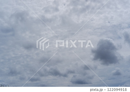 beautiful sky with cloud. natural background with copy space. 122094918