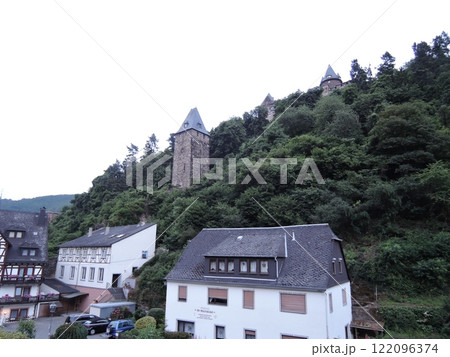 Stahleck Castle German: Burg Stahleck is a 12th-century fortified castle in the Upper Middle Rhine Valley at Bacharach in Rhineland-Palatinate, Germany. Stahleck Castle German: Burg Stahleck is a 12th-century fortified castle in the Upper Middle Rhine Valley at Bacharach in Rhineland-Palatinate, Germany. 122096374