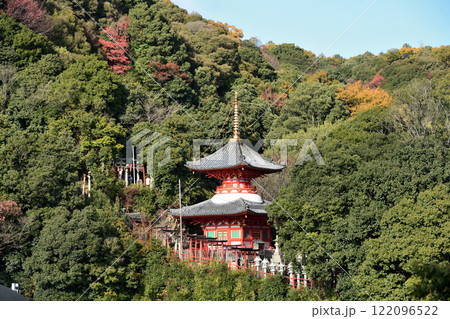 信貴山朝護孫子寺(多宝塔)　【奈良県生駒郡平群町】 122096522