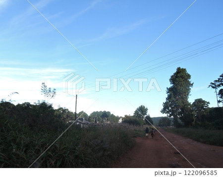 Malawi has a variety of tourist attraction sites including Lake Malawi, several national parks, game reserves, and Mulanje Mountain. 122096585