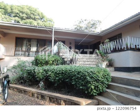 Malawi has a variety of tourist attraction sites including Lake Malawi, several national parks, game reserves, and Mulanje Mountain. 122096754