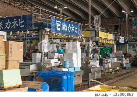 【山口県下関市 唐戸市場】 【山口県下関市 唐戸市場】 122096862