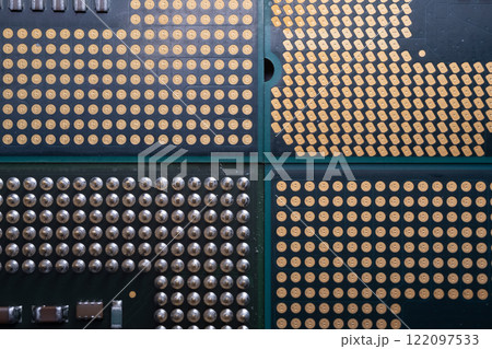 コンピューターマザーボードの高解像度クローズアップ写真 122097533