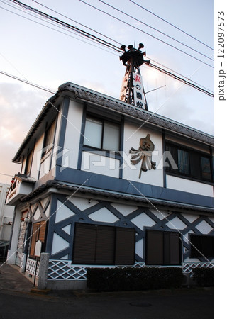平塚宿の問屋場があった所の現在の姿(神奈川県平塚市) 平塚宿の問屋場があった所の現在の姿(神奈川県平塚市) 122097573