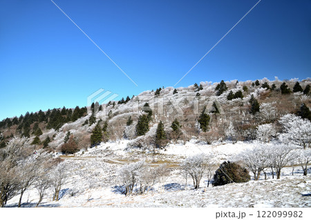 三峰山(八丁平)　【三重県御杖村】 122099982